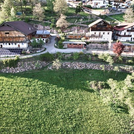 Wargerhof - Urlaub Auf Dem Bauernhof Apartment Meltina Ngoại thất bức ảnh