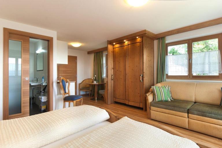 Wargerhof - Urlaub Auf Dem Bauernhof Apartment Meltina Ngoại thất bức ảnh