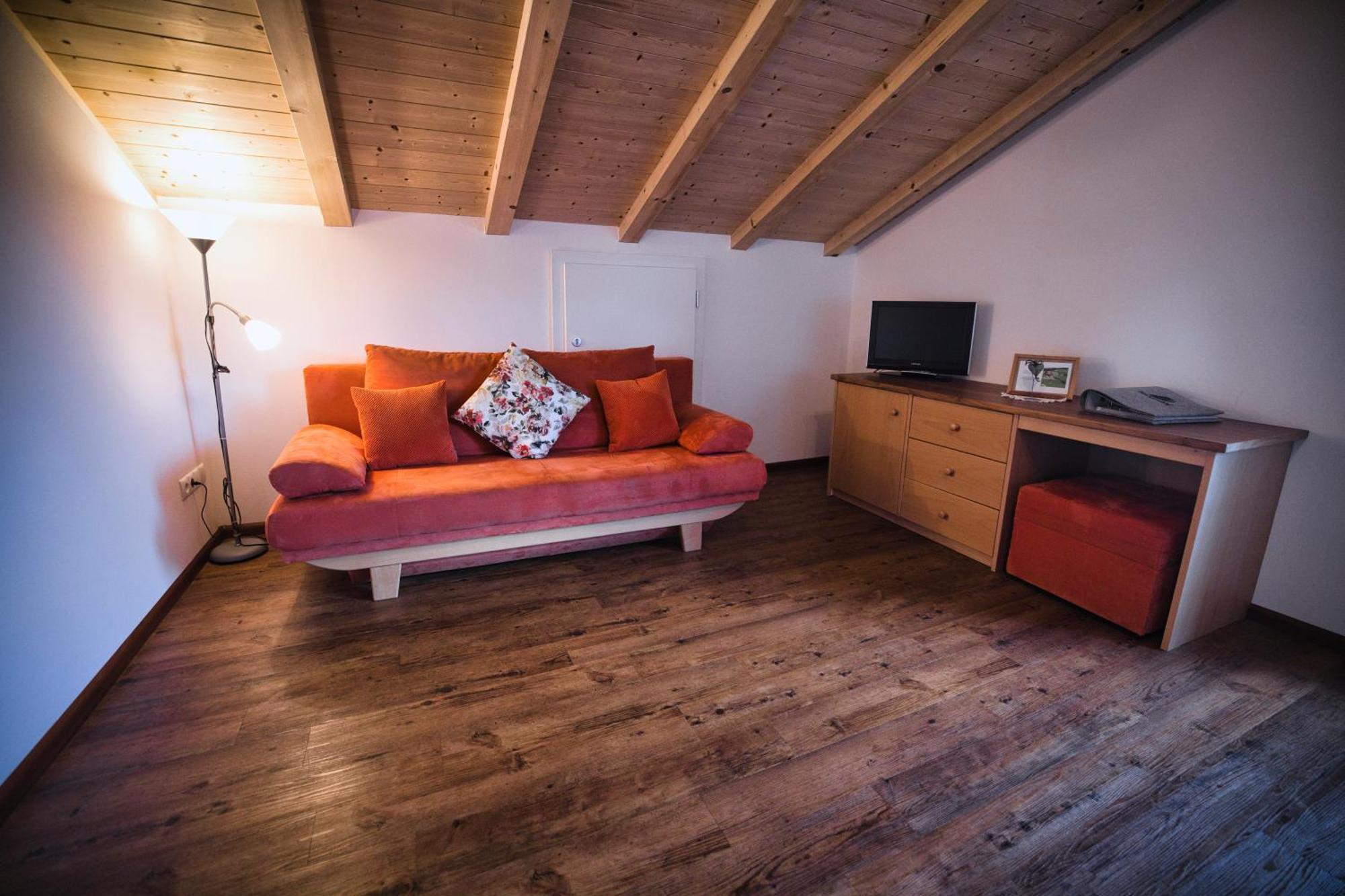 Wargerhof - Urlaub Auf Dem Bauernhof Apartment Meltina Ngoại thất bức ảnh